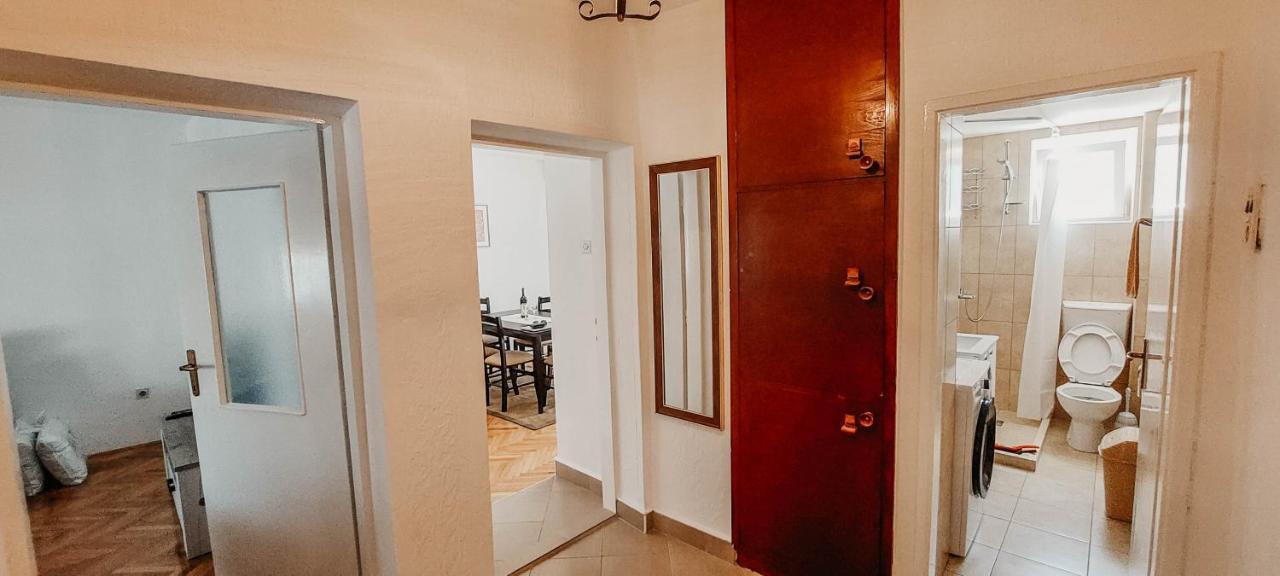 Apartment Bracovic - City Center Бар Экстерьер фото
